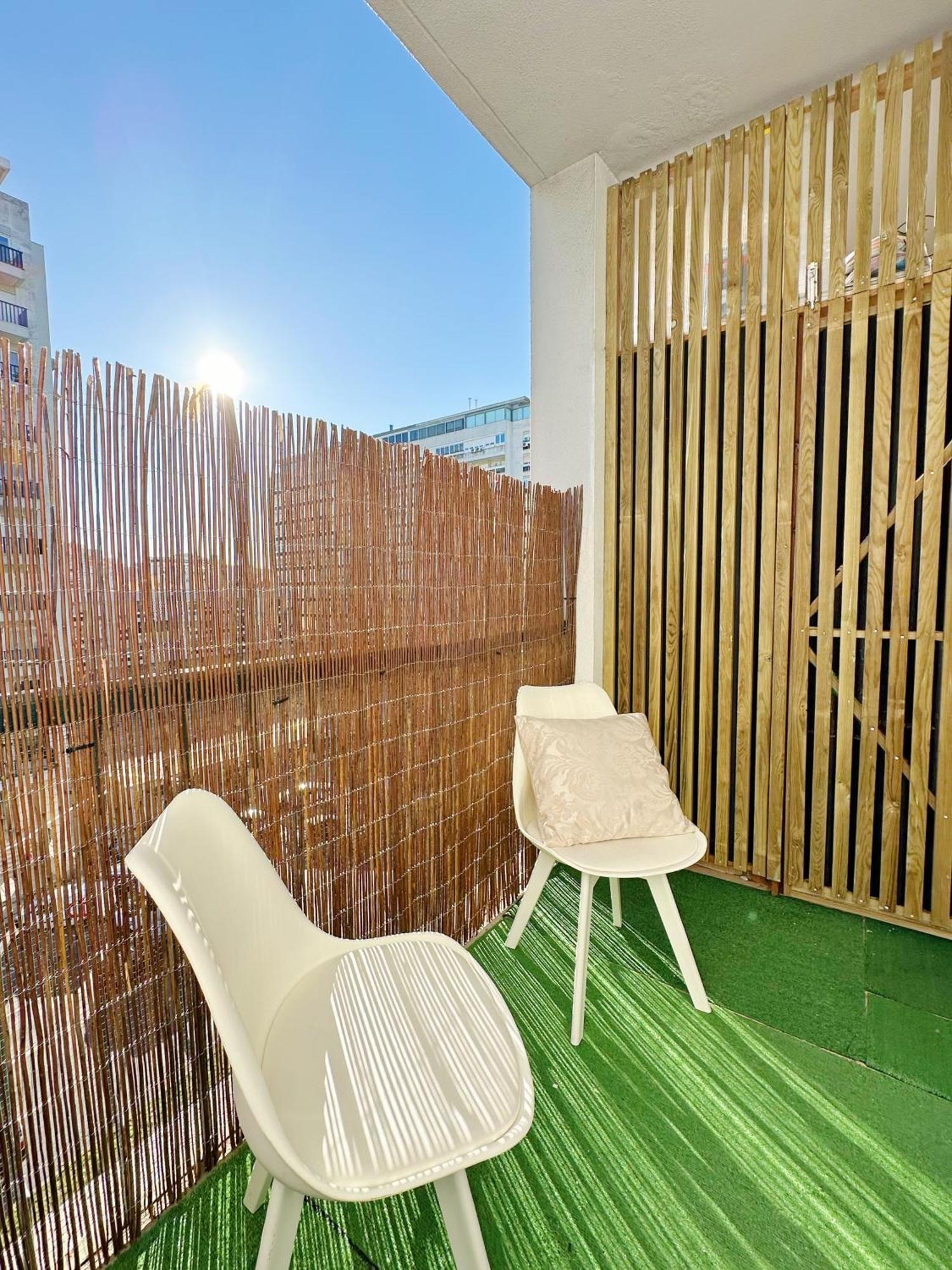 Soar Home I Urban Nest - Near Airport & Green Park Lisabona Exterior foto